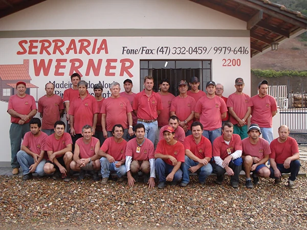 Ampliação do parque fabril, dobrando a capacidade produtiva.